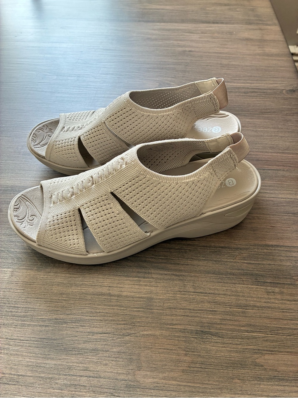 Bzees Comfort Knit Slingback Sandals - Cream - Picture 2 of 6